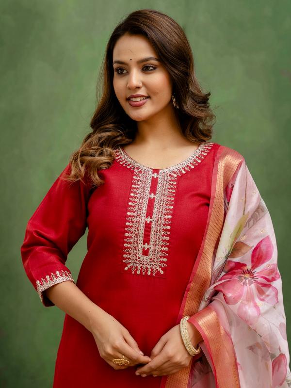 VP 9719 R Women Kurta and Trousers Pant Sets Cotton Blend
